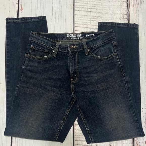 LEVI’s “Athletic” straight fit jeans Signature by Levi’s size 30x32 euc - Picture 8 of 16